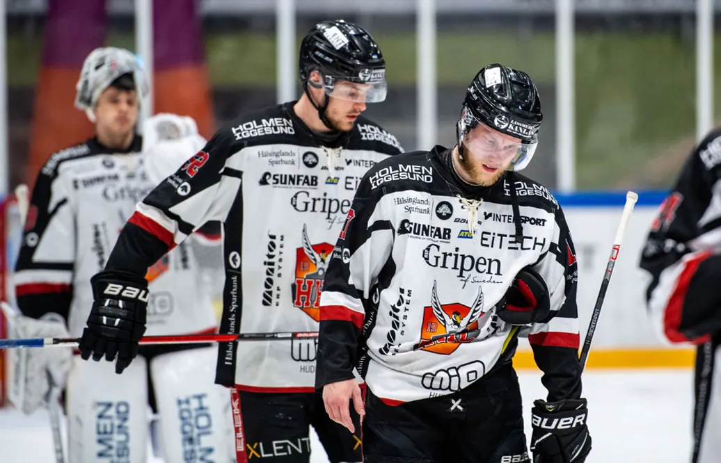 MJÖRNBERG: Är de verkligen en självklar seriefavorit?