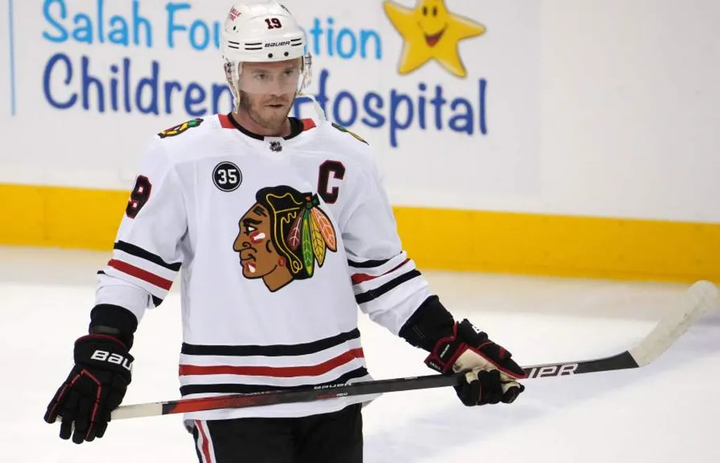 Jonathan Toews är fortsatt osäker på sin framtid