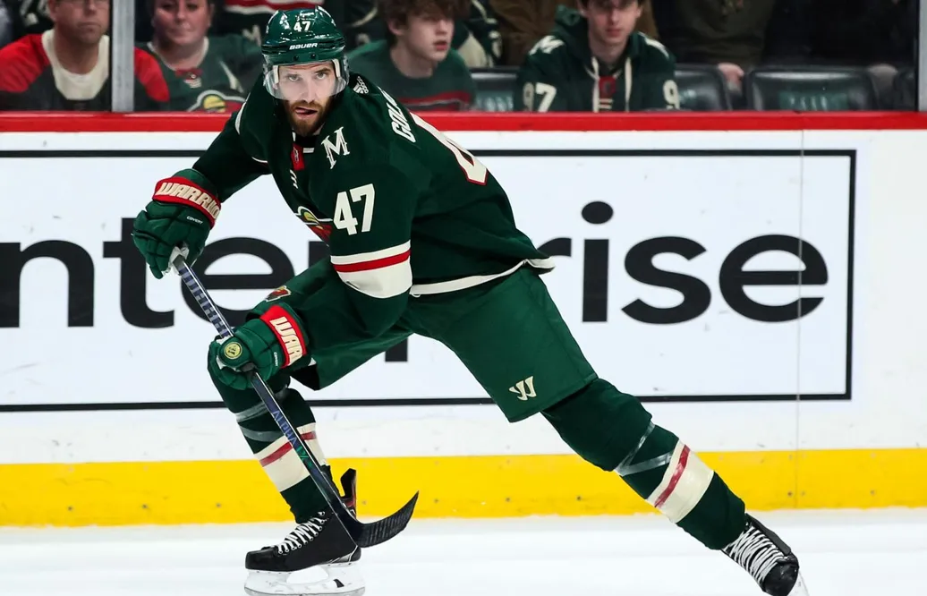Alex Goligoski förlänger med Minnesota