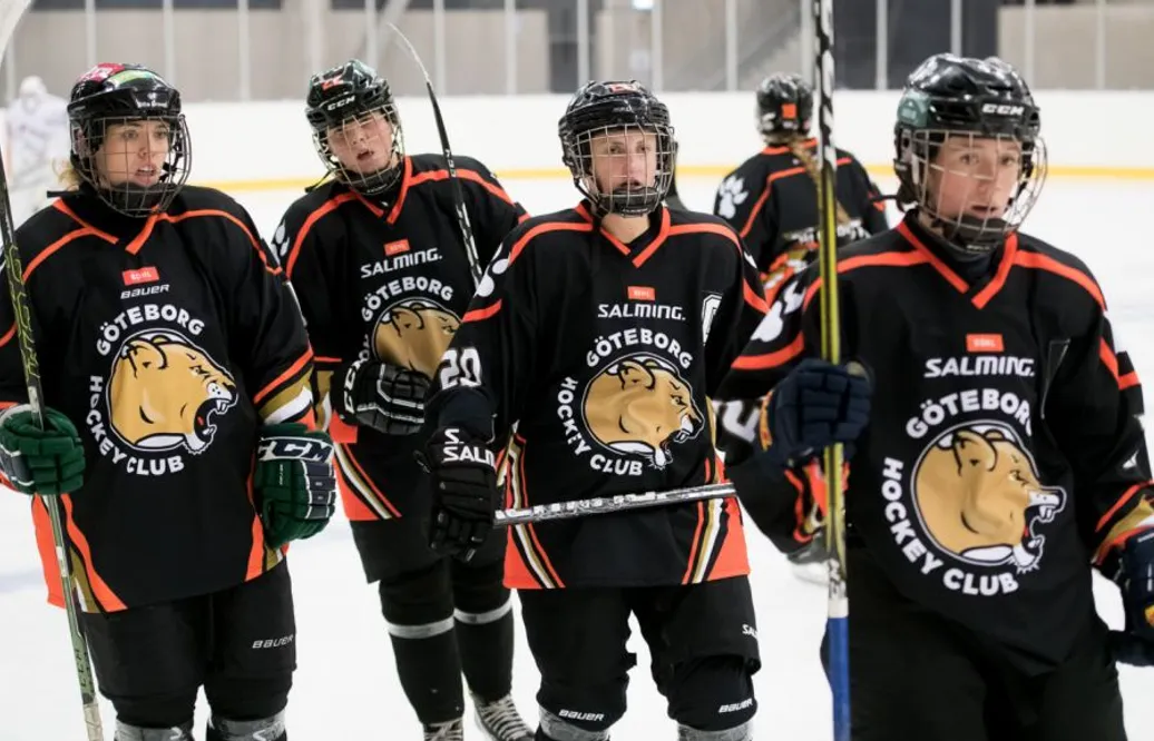 Klart: Hon tar över SDHL-laget