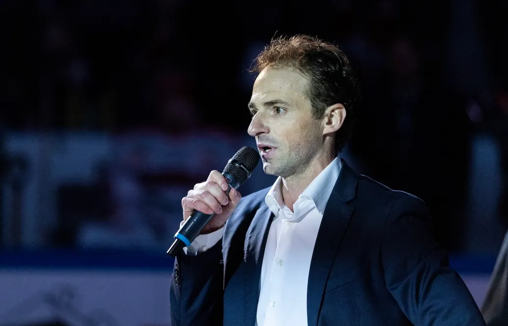 Broc Little blir kvar som sportchef: "En stor ära"