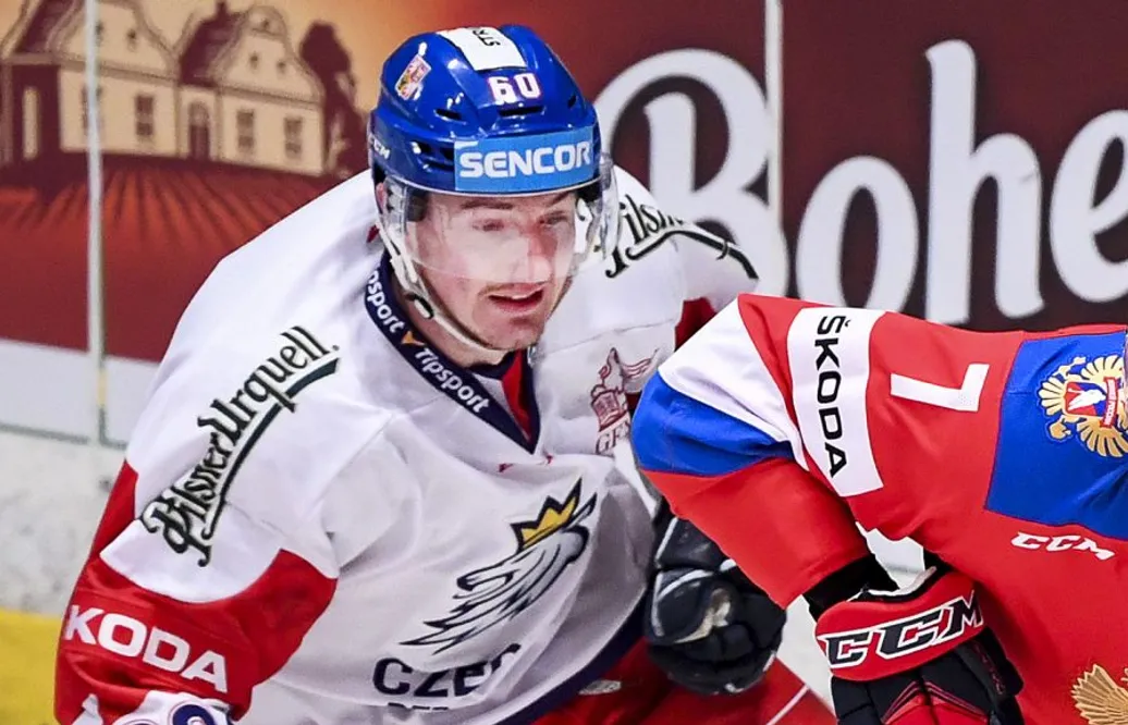 Landslagsforwarden lämnar KHL – klar för SHL