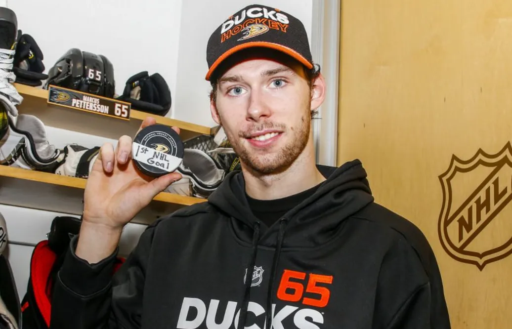 ”Att kunna säga att du har gjort mål i NHL – det är enormt stort”