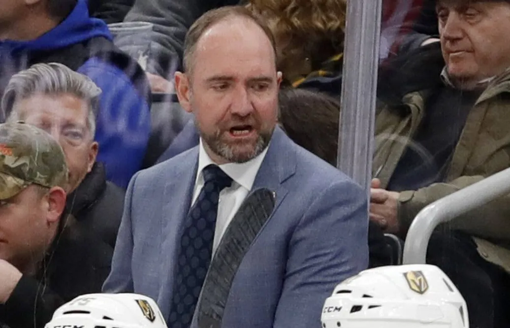 "Du har all hockey och all öl du behöver"