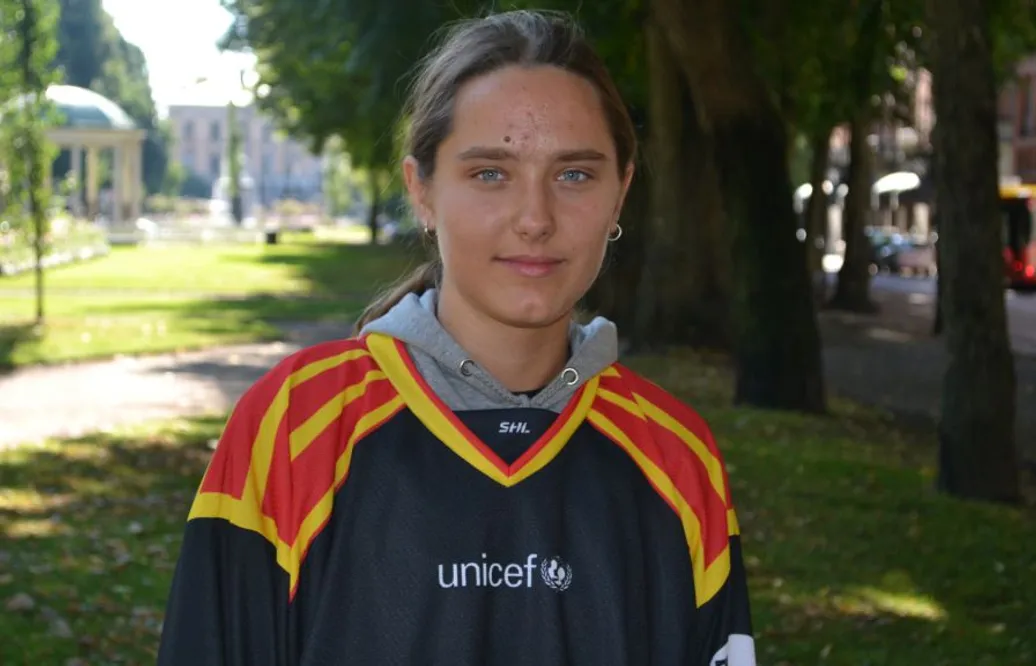 17-årige talangen sköt första SDHL-målet i Brynäs seger