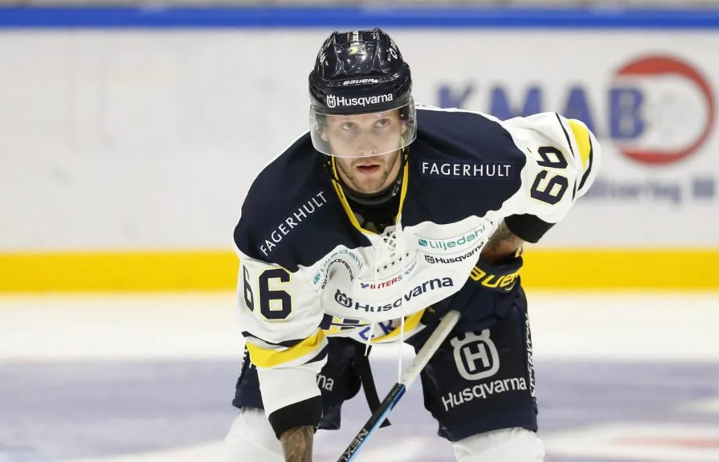 Skadedrabbade backen kan lämna SHL-klubben