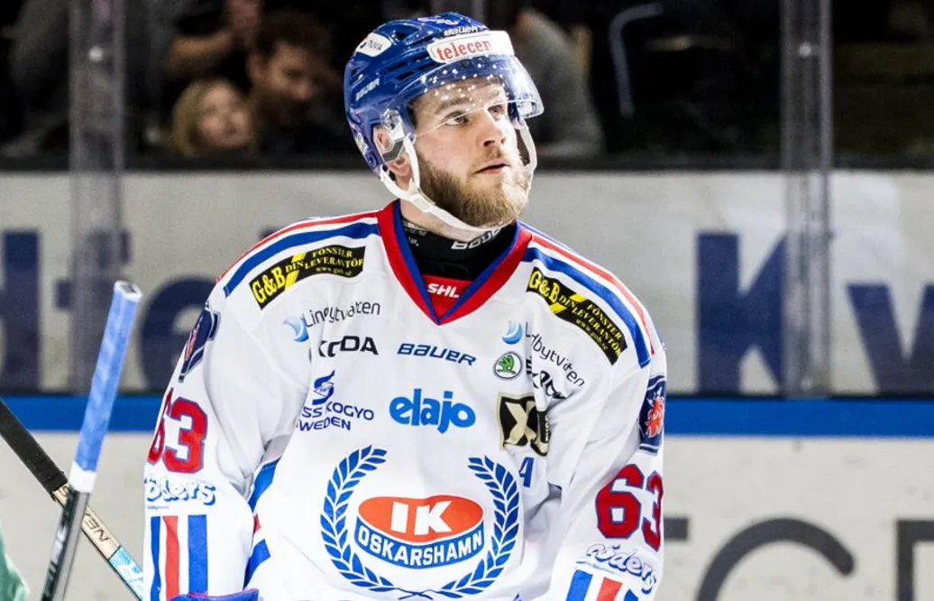 Efter en division två-match - tidigare SHL-forwarden till Norge
