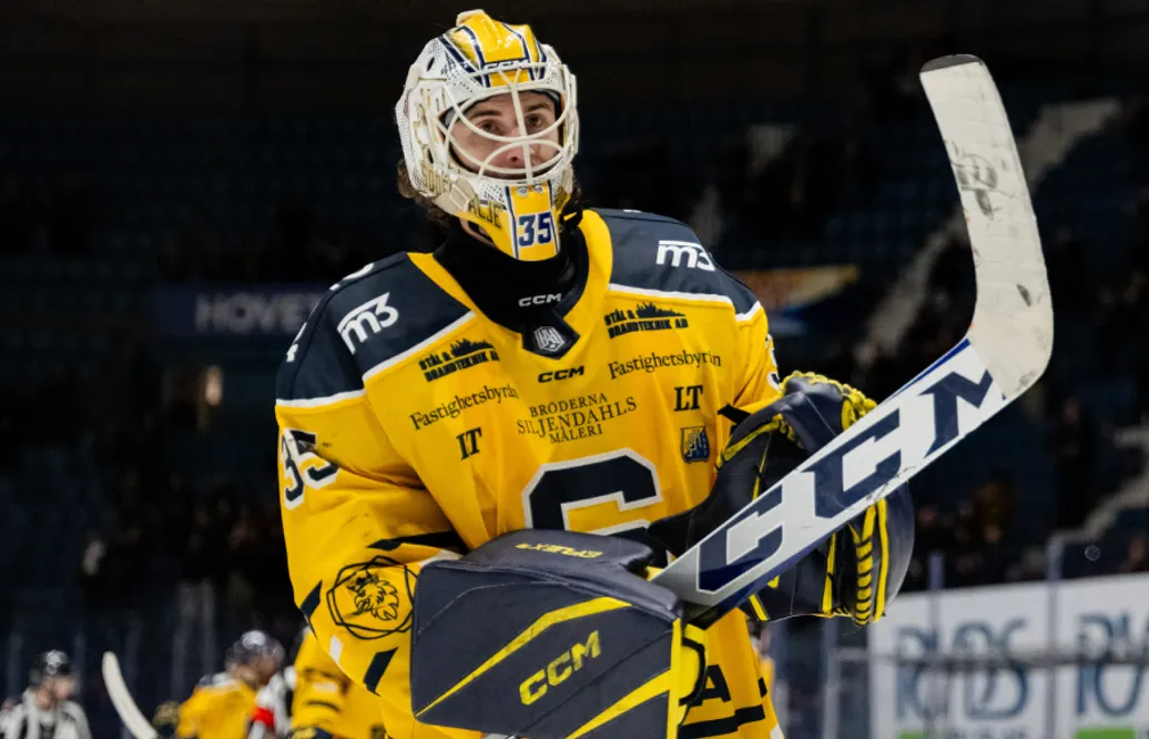 SSK:s smäll – Tomas Sholl drabbad av hjärnskakning: “Prognosen är oklar”