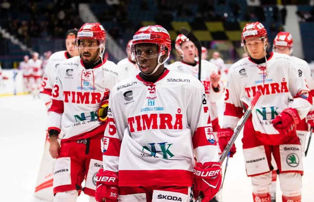 Lämnar SHL-klubben trots kontrakt: ”Bästa för båda parter”