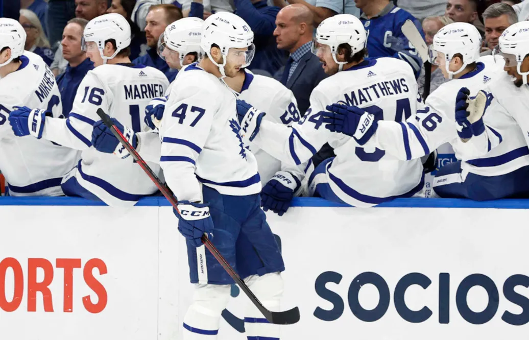 Pierre Engvall kommer få kvalificerande bud av Toronto Maple Leafs