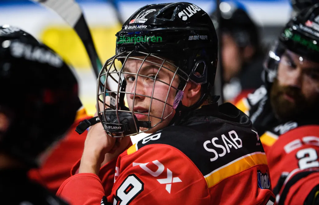 Isac Hedqvist nobbades i NHL-draften – men bjuds in till Torontos läger