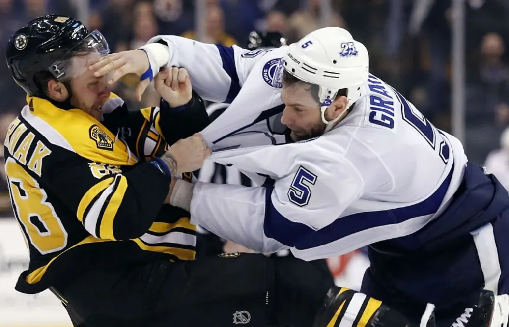Superkedjan levererar – nu är Boston bäst i öst: ”Därför man spelar hockey”