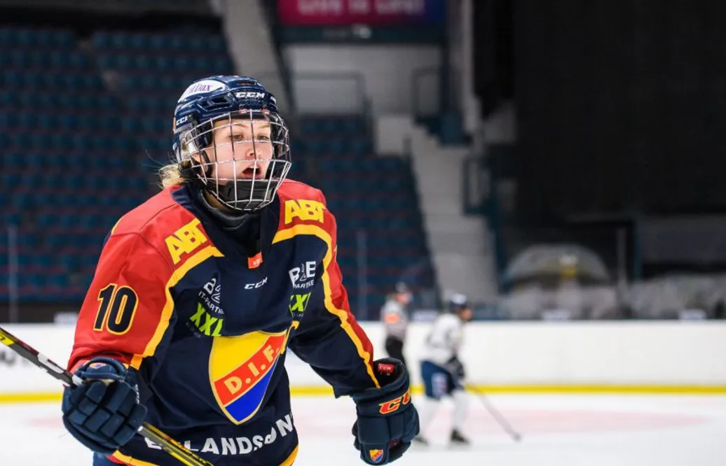 Andrea Dalen i målform när Djurgården vann mot Leksand