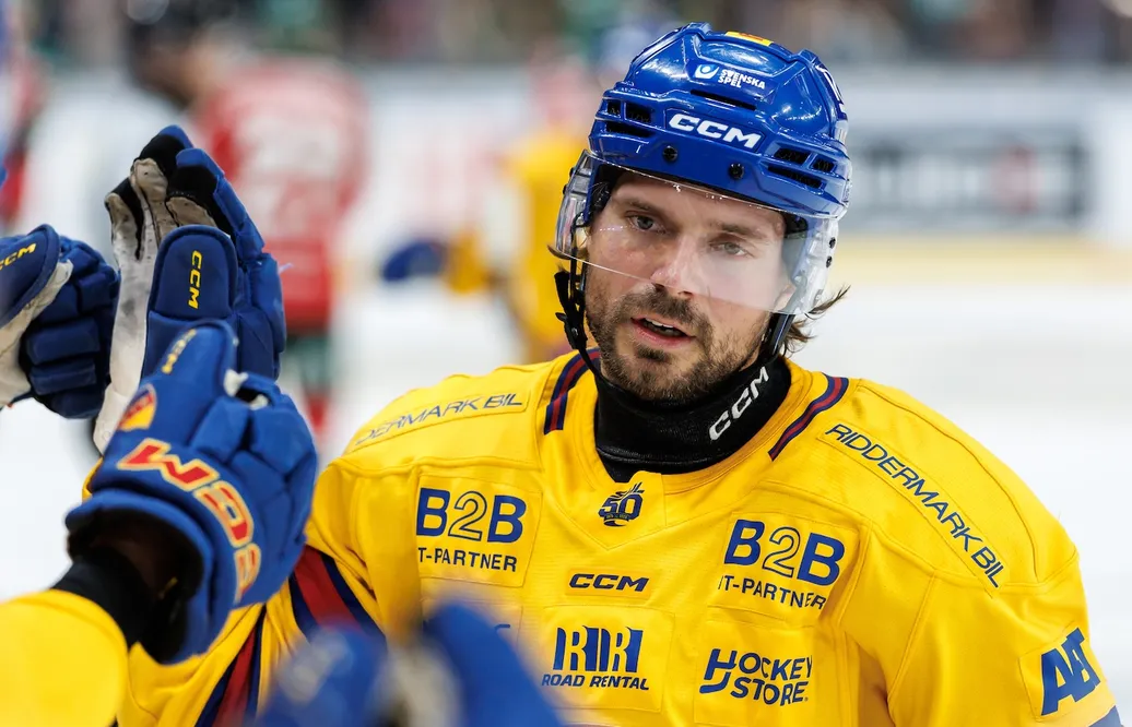 Jacob Josefson blir kvar i DIF: "Jag är extremt stolt"