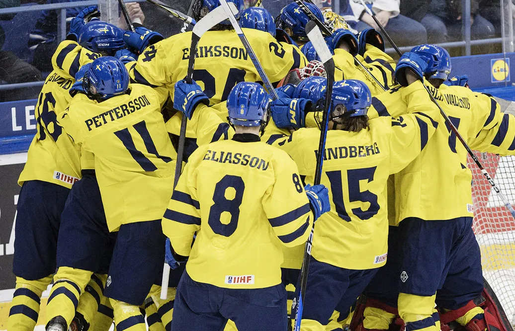 Chans till revansch - Sverige får möta Kanada i semifinalen av U18-VM