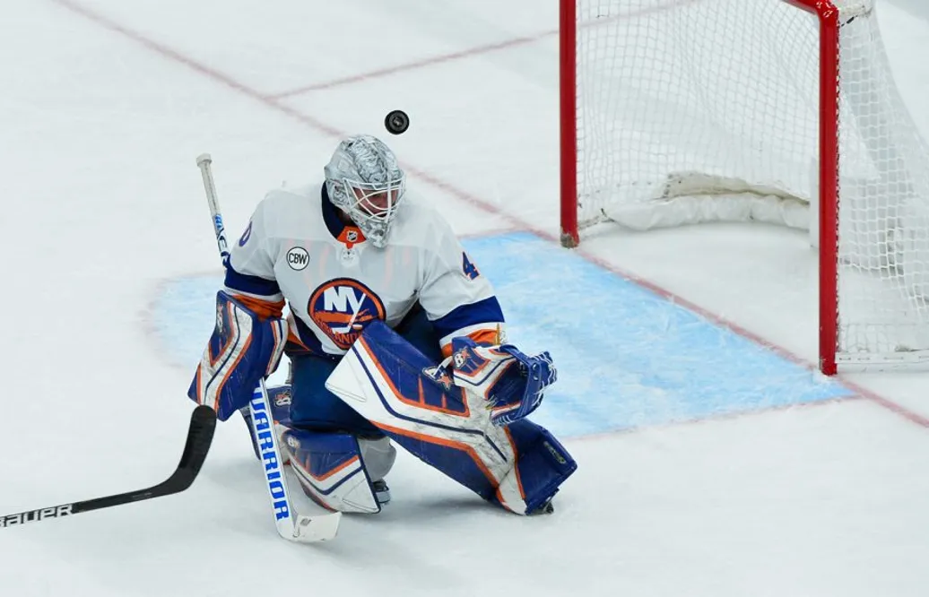 Stormatch av Lehner när Islanders tog tredje raka