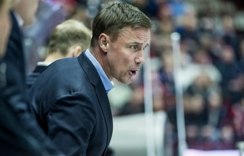 Rönnberg självkritisk efter uttåget: ”Inte fått dem att vara bäst när det gäller”