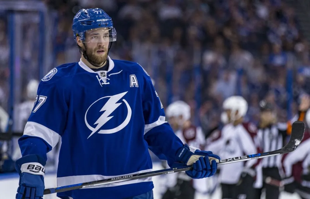 Experternas val: Hedman favorit till prestigetrofén