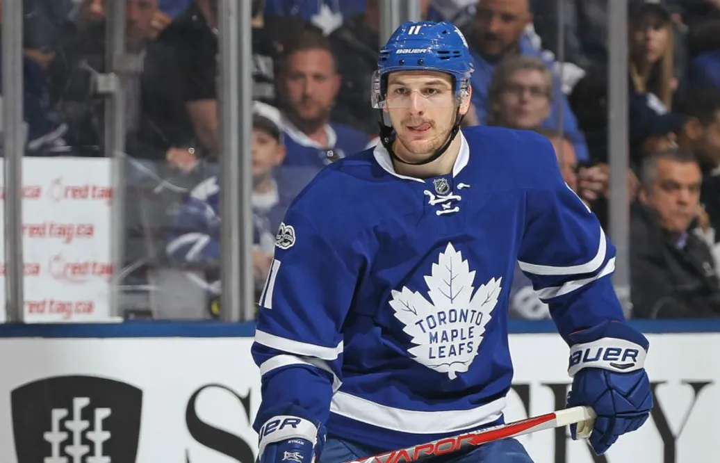 Nylanders lagkamrat stannar i Toronto