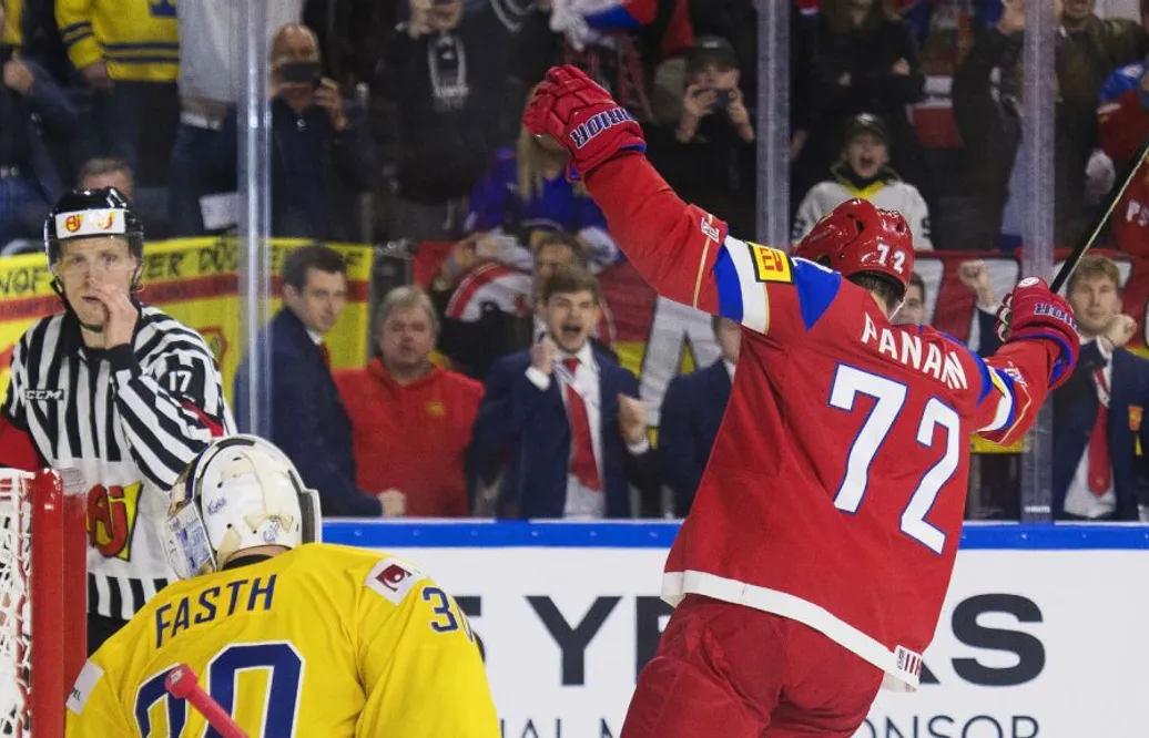 Panarin sänkte Tre Kronor i VM-premiären