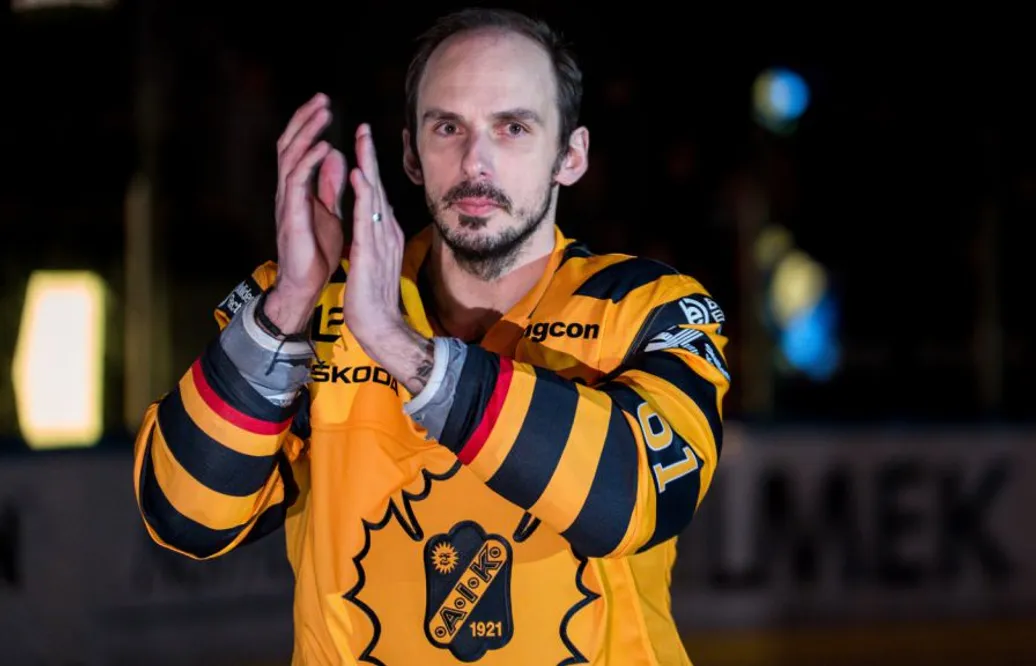 KLART: De värvar förre SHL-profilen