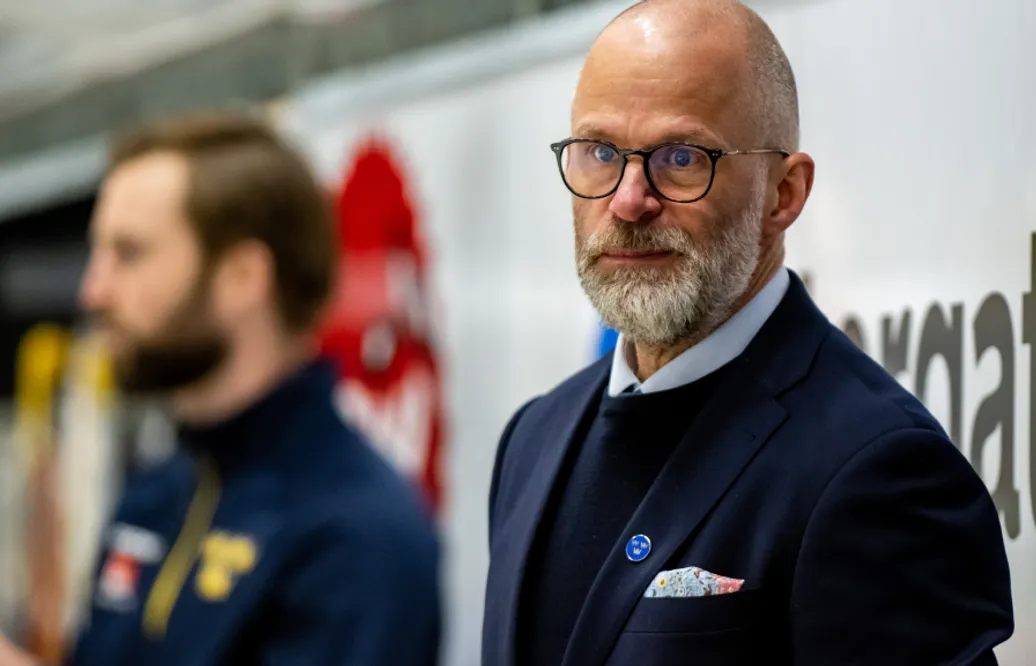 Klart: Markus Åkerblom tar över AIK