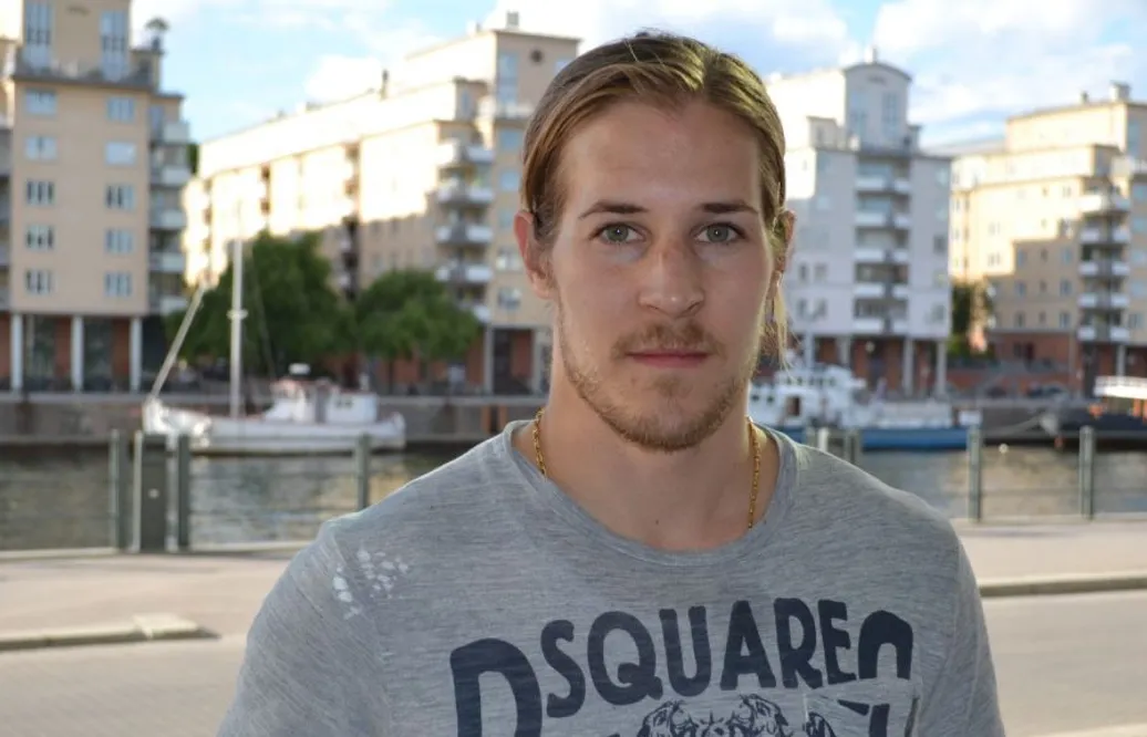 Stjärnan gjorde comeback – då får svensken flytta på sig