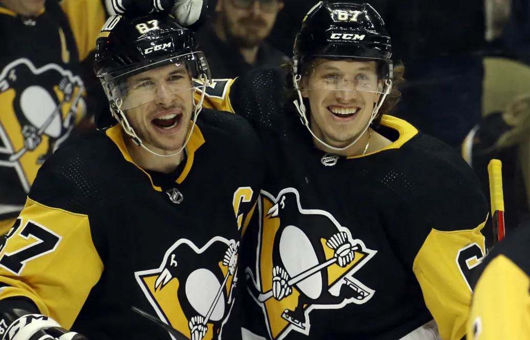 Sidney Crosby och Rickard Rakell kan göra comeback i game seven
