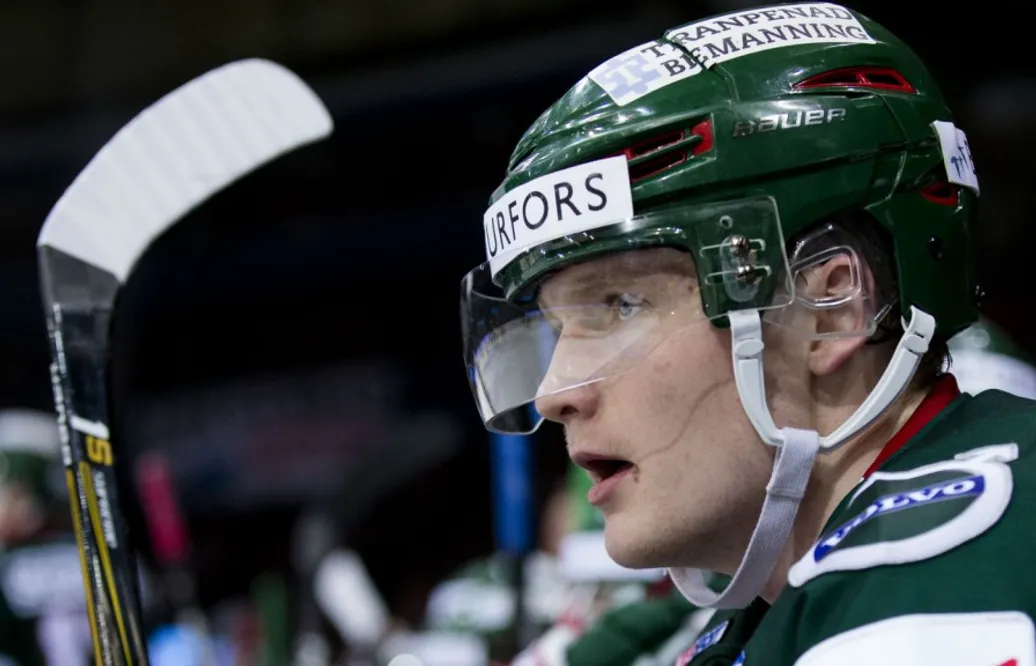 Bytte botten mot toppen – nu är han SHL:s hetaste målskytt: ”Skulle vi förlora är det inte hela världen”