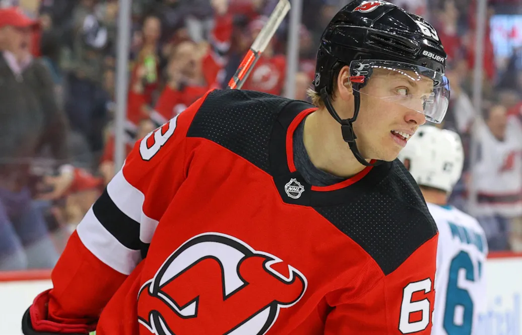Uppgifter: Jesper Bratt kan lämna New Jersey Devils
