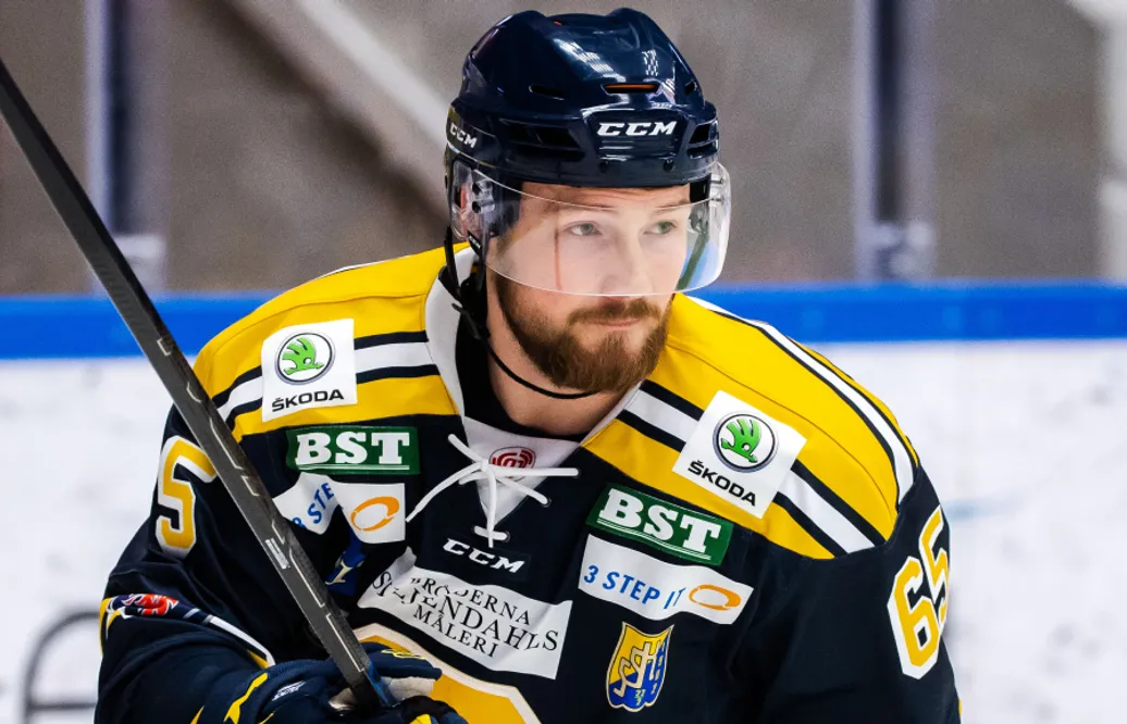Anton Blomberg om förbjudna flytten till Mariestad: ”Var jag själv som ringde”