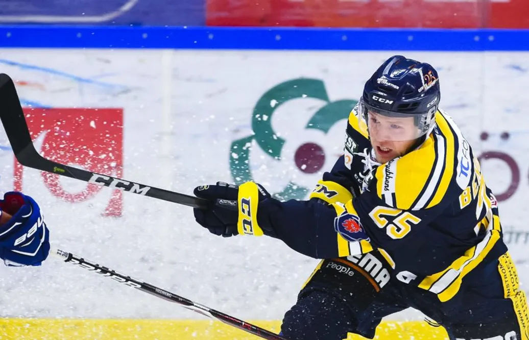 Uppgifter: Lämnar SSK för spel i Rögle