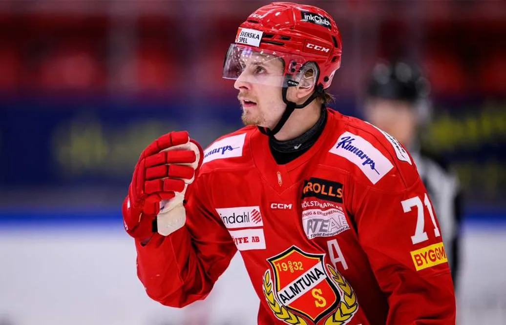 Jakob Ragnarsson skriver nytt tvåårskontrakt med Almtuna