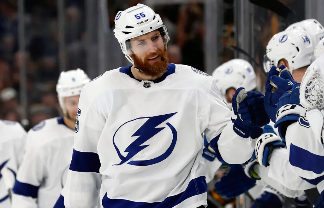 Braydon Coburn avslutar hockeykarriären