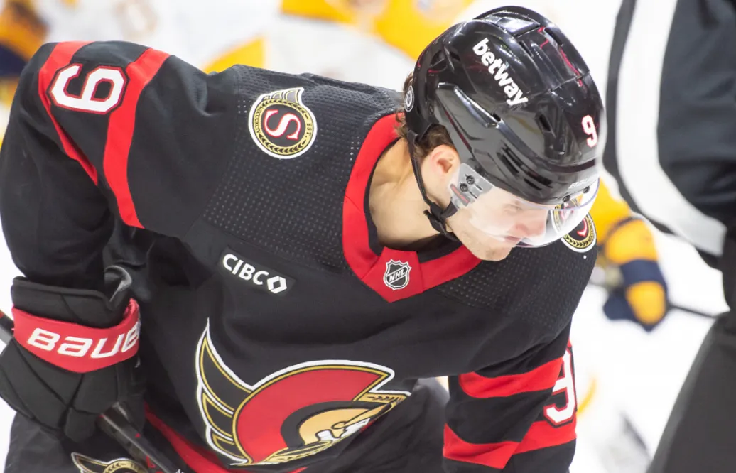 Josh Norris missar resten av säsongen för Ottawa Senators