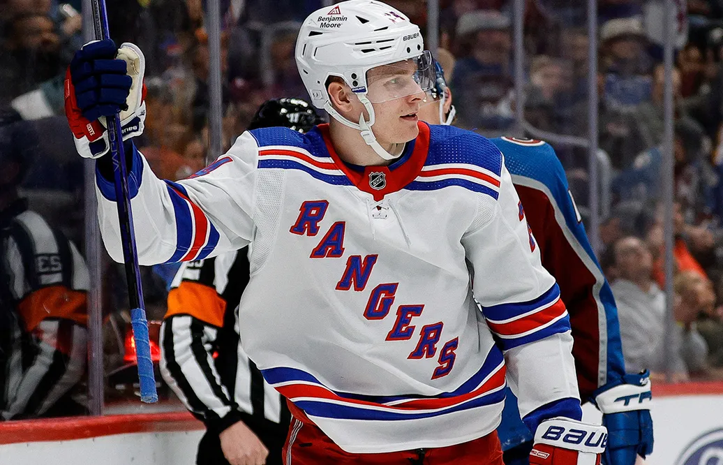 New York Rangers förlänger med Kaapo Kakko