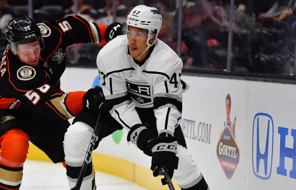 Andre Lee förlänger kontraktet med Los Angeles Kings