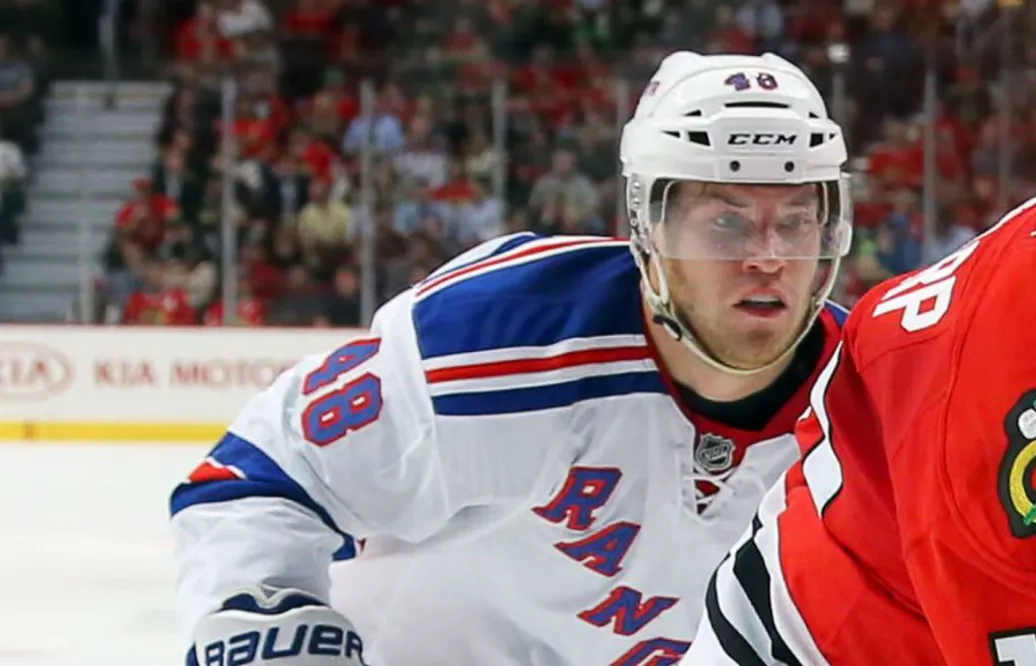 Oscar Lindberg blir kvar hos New York Rangers