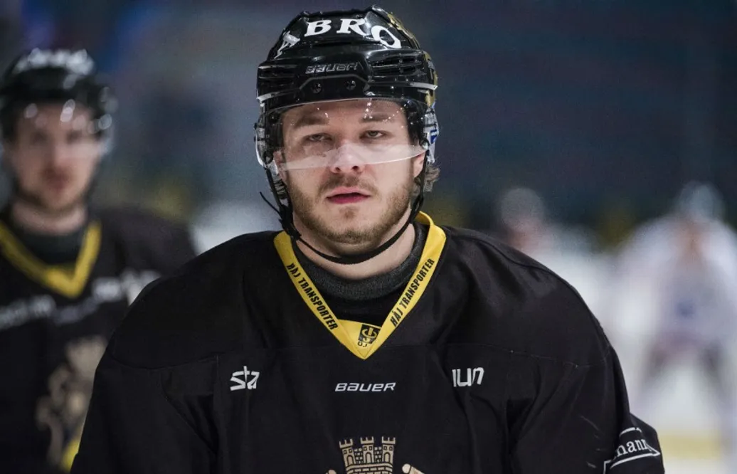 Håller NHL-drömmen vid liv i allsvenskan: ”Mycket politik inblandat och ibland blir man drabbad”