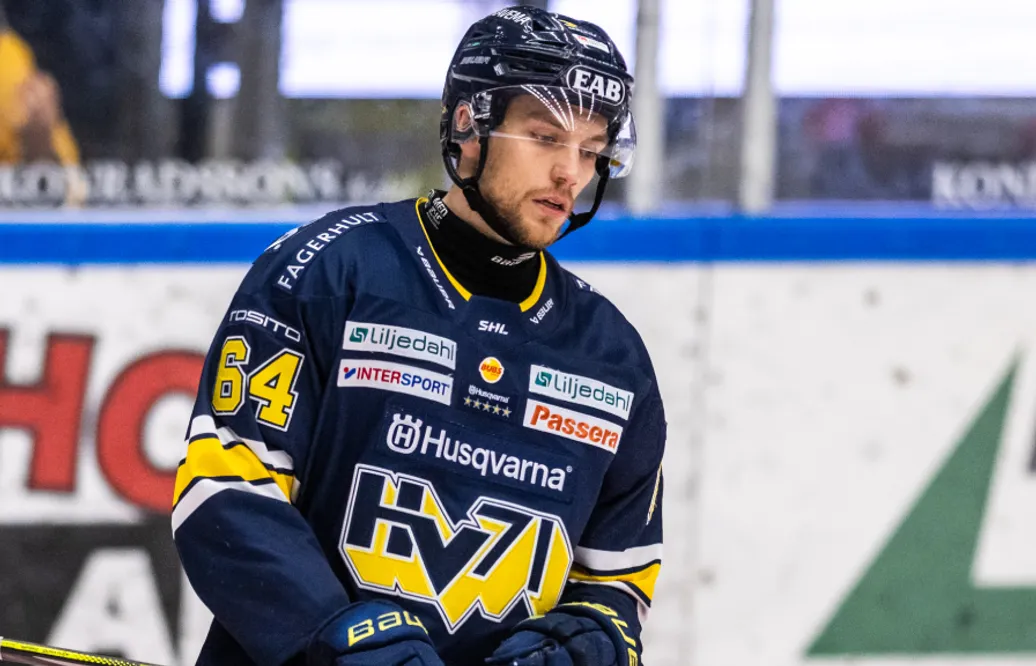 HV71 bryter kontraktet med Eric Martinsson
