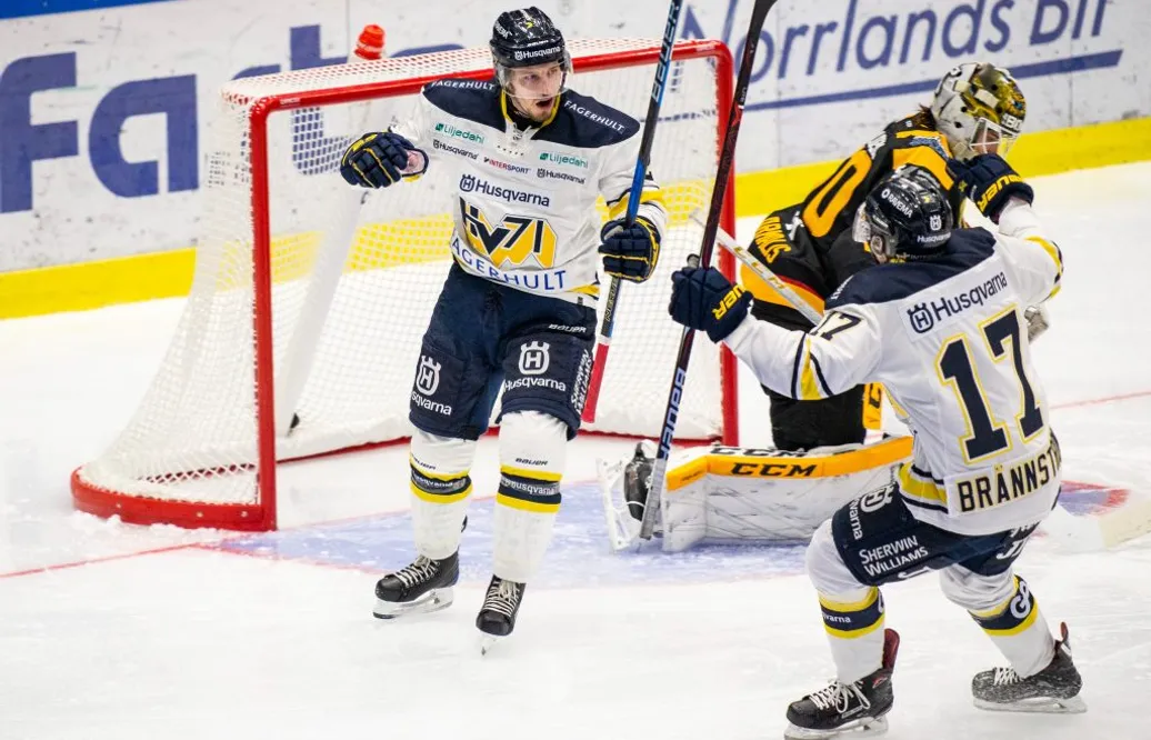Sköt första målet – på ett och ett halvt år: ”Lite chockad”