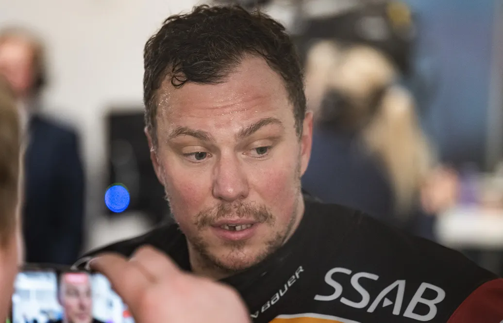 Erik Gustafsson är tillbaka efter tåskadan. 