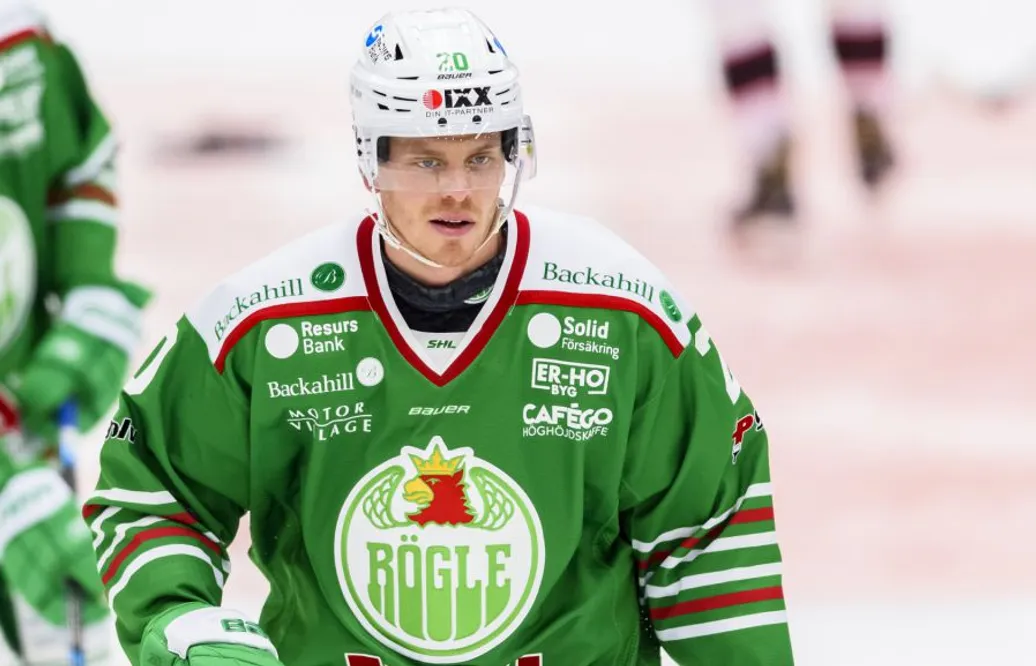 Förre SHL-forwarden stannar i Danmark