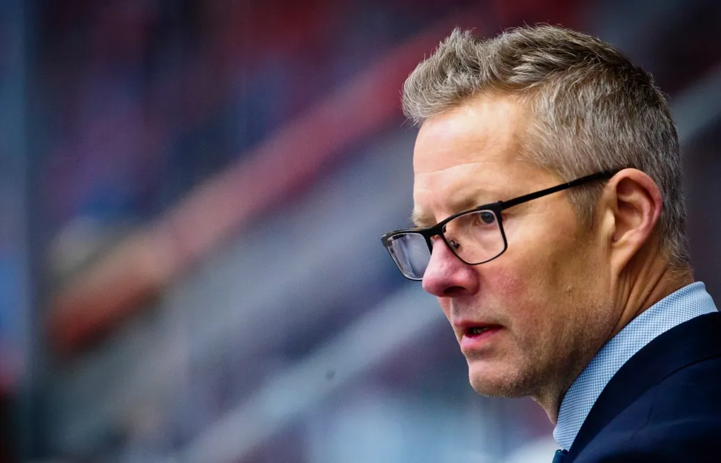 Johan Hedberg har varit i kontakt med Rögle: "Mönsterförening"
