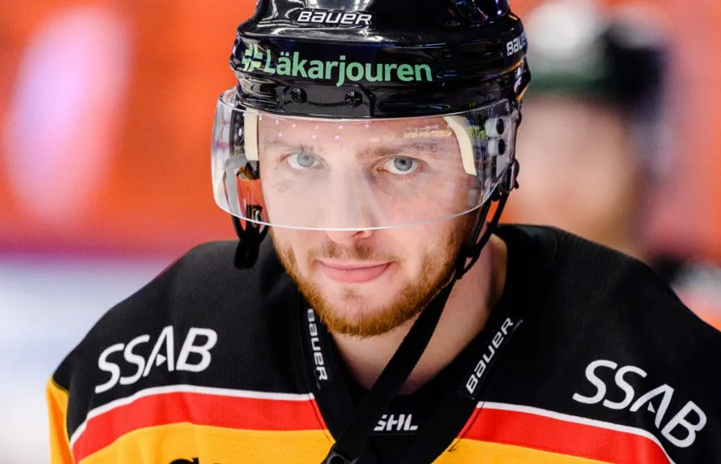 KLART: Kovács skriver på för Örebro