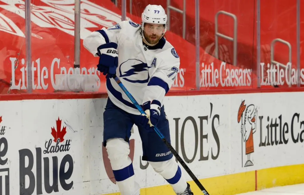 Hedman kan tvingas till operation – spelar skadad
