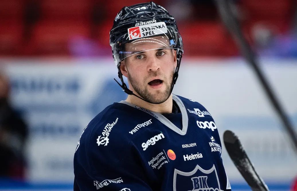 Hockeyallsvenska skyttekungen klar för Färjestad