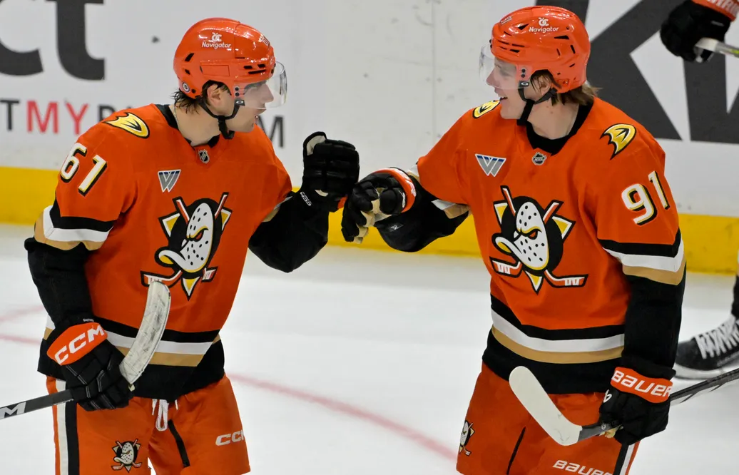Cutter Gauthier och Leo Carlsson öser in poäng