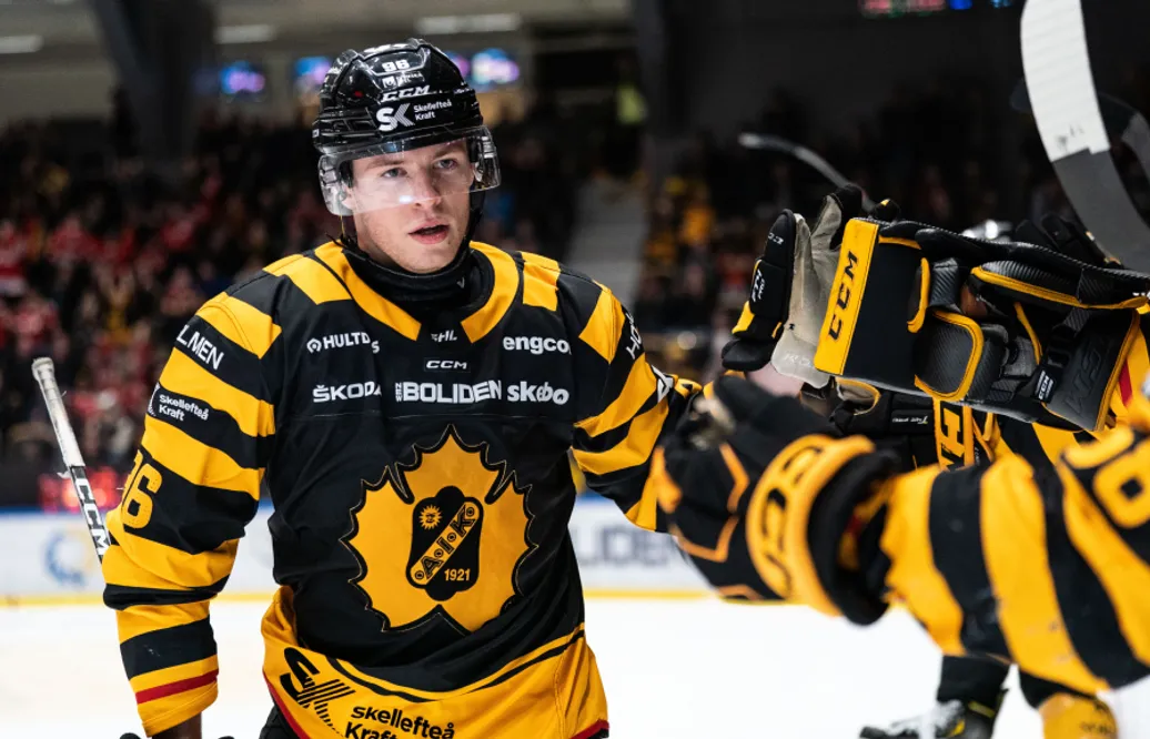 Rickard Hugg ser ut att stanna i Skellefteå: “Finns inget konkret bud från NHL”