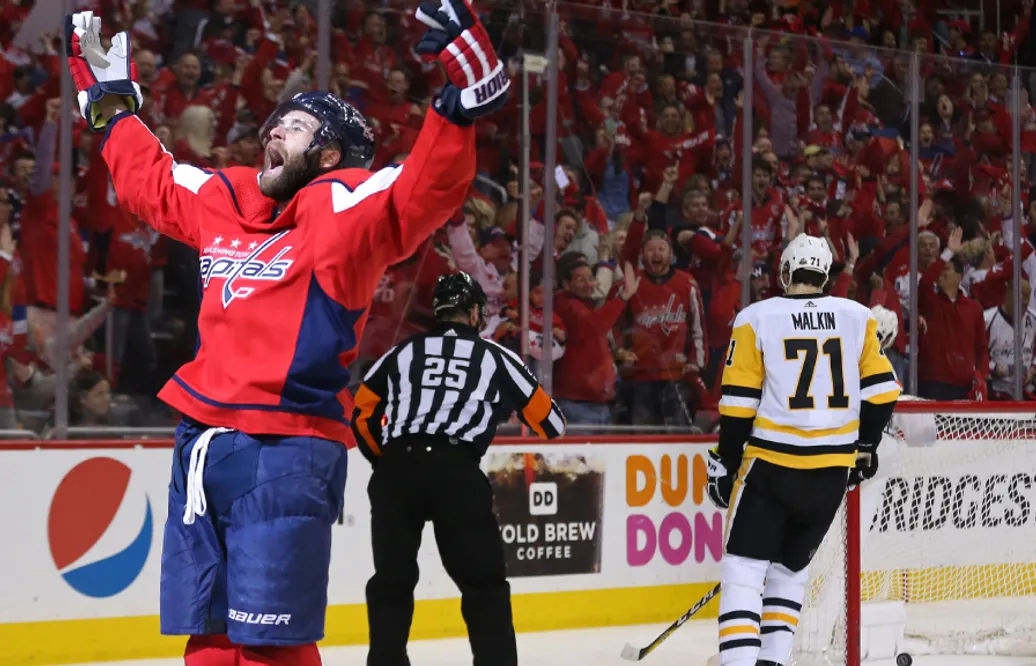 Brett Connolly lämnar Lugano